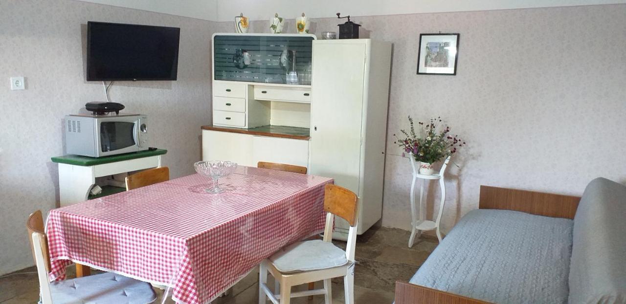 Rural Apartment Carolina Zrenj 외부 사진