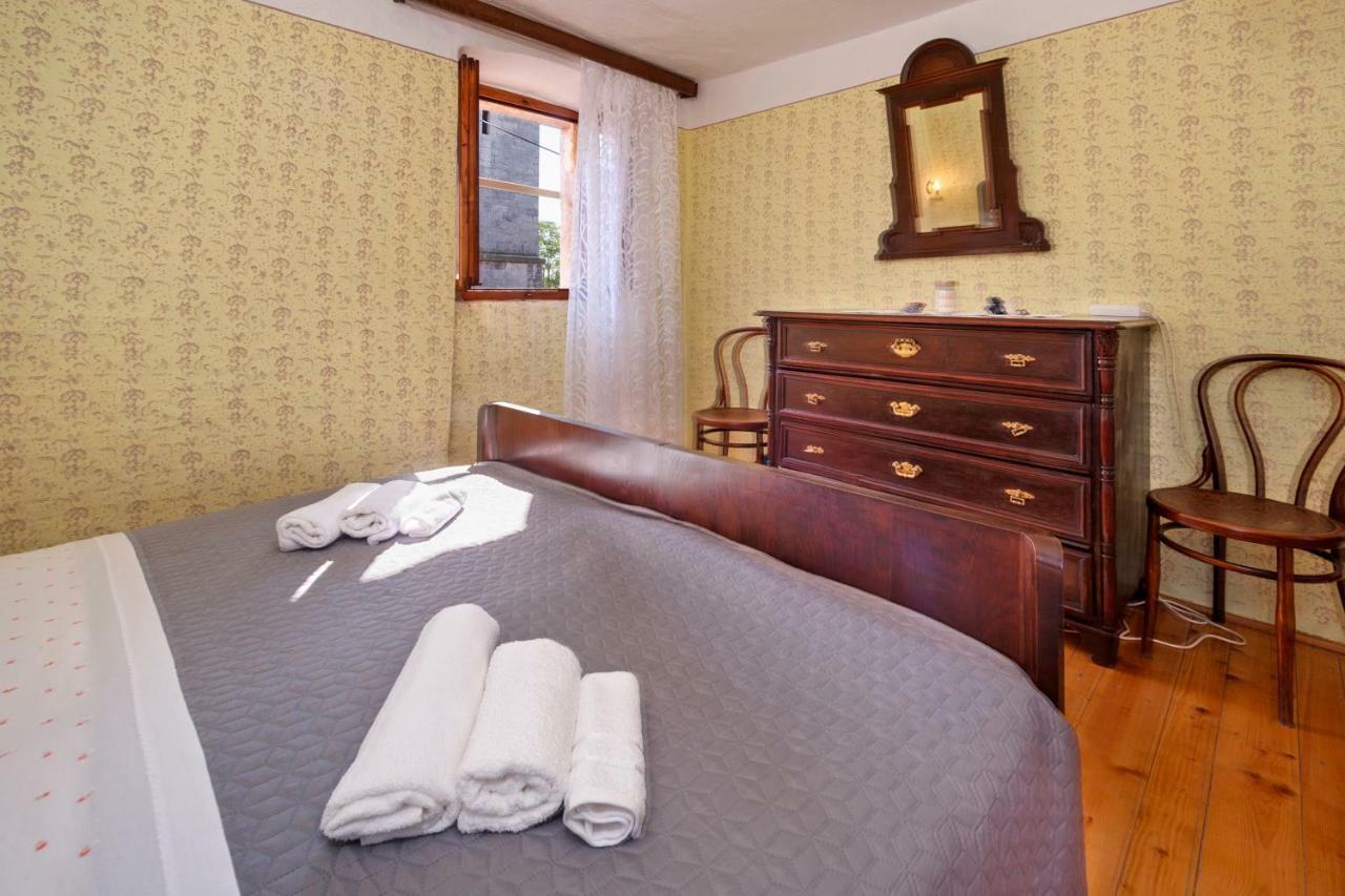 Rural Apartment Carolina Zrenj 외부 사진